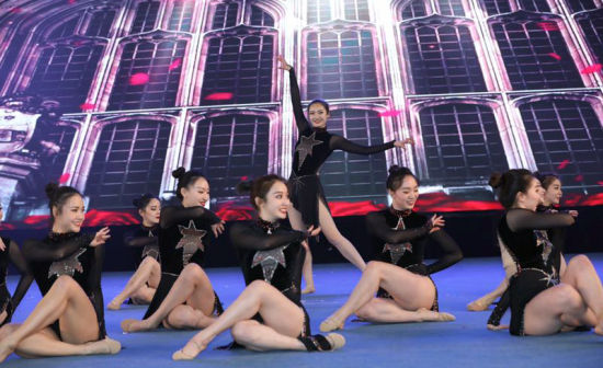 2019上海校园健美操、啦啦操全明星赛在华师大举