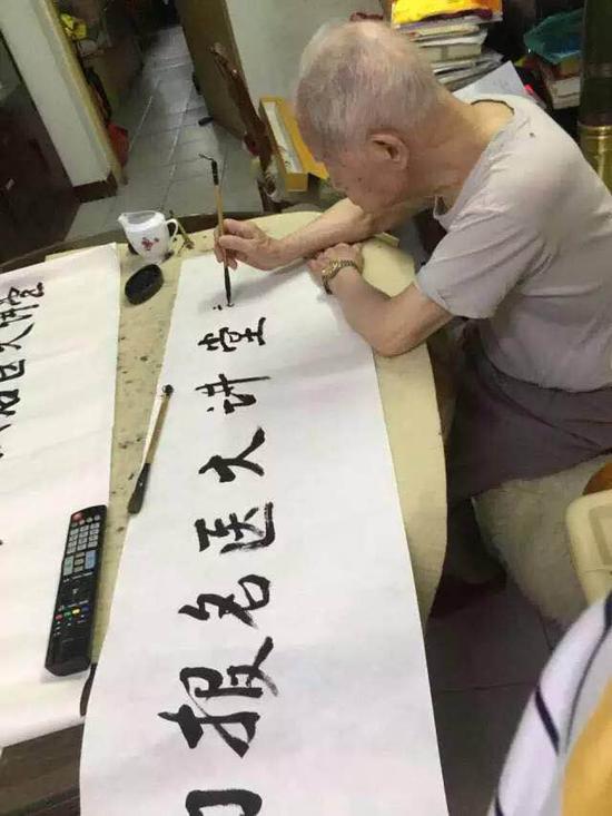104岁国医大师邓铁涛逝世 曾这样谈养生之道(图