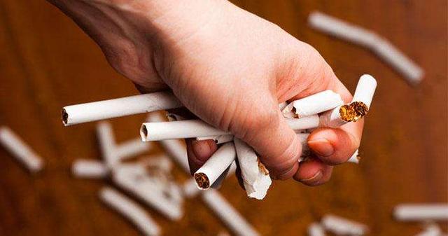 心理学家：能够成功戒烟的人，靠的不是毅力，而是这三样东西