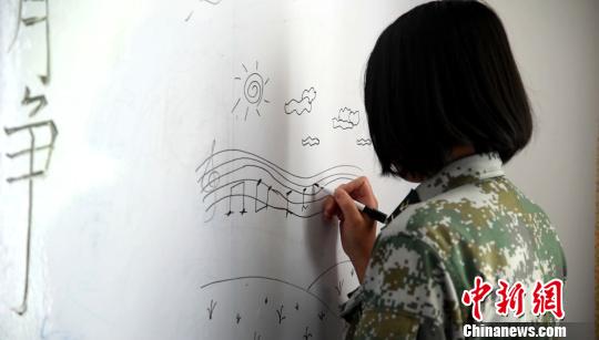 西藏军营设立心理健康服务中心 提升官兵心理健康质量