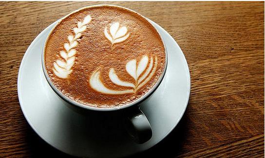 研究：每天喝4杯咖啡可降低患皮肤病风险