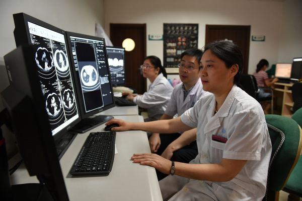 湖北省协和医院引进首台人工智能诊断系统准确率超九成