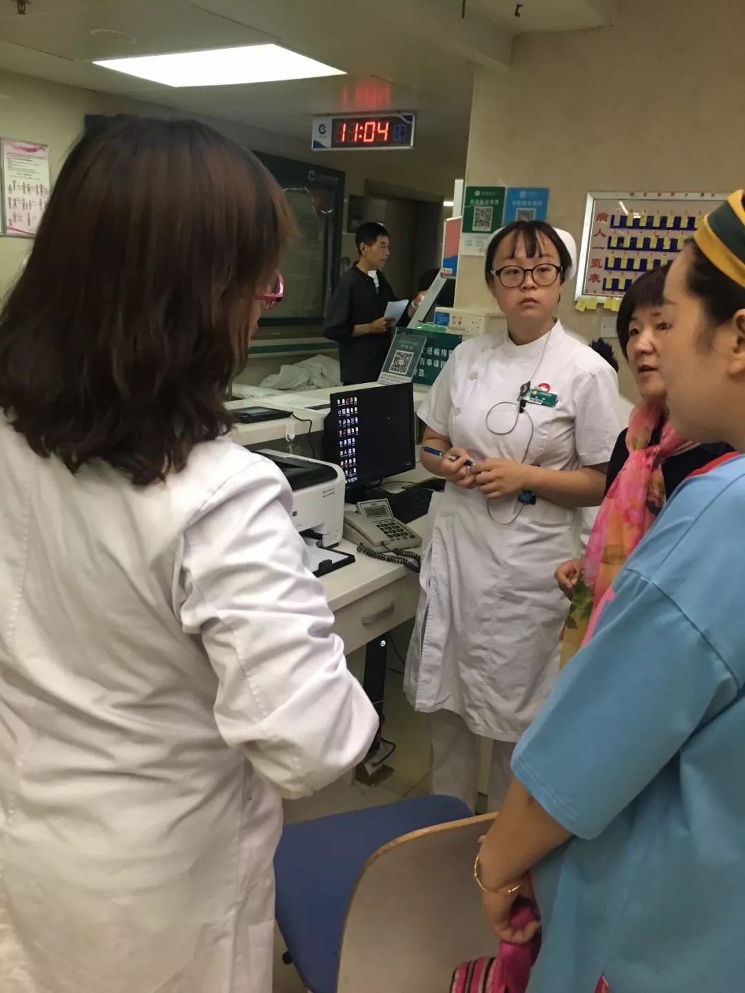 灵宝市中医院赴三门峡参加全市健康扶贫政策培训