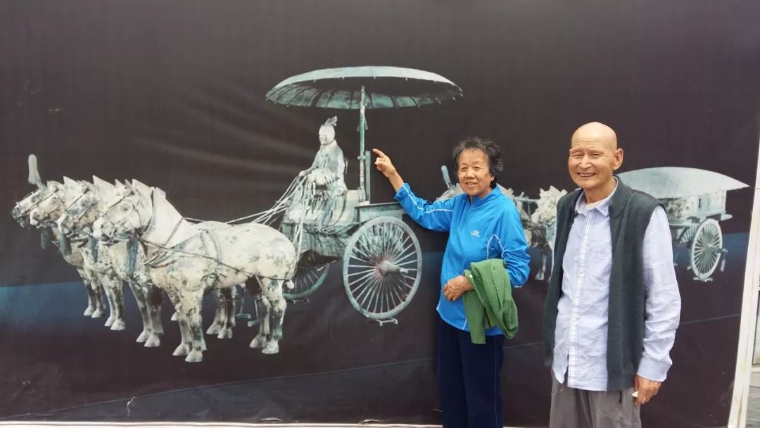 “环球旅行家”李广东：带癌症晚期的80岁老父亲