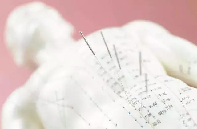 针灸基础：针具及及日常练针法