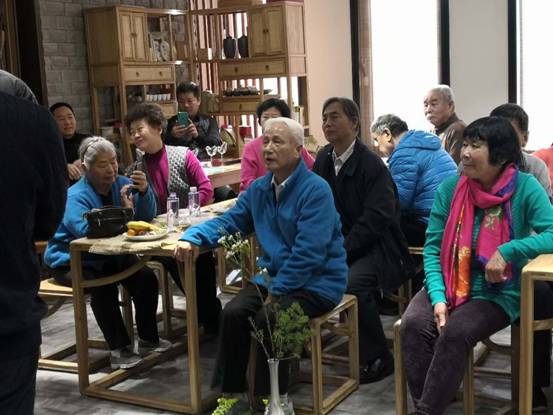 电视剧《不倒翁》研讨会顺利举办 崇尚老年人就要健康地活着