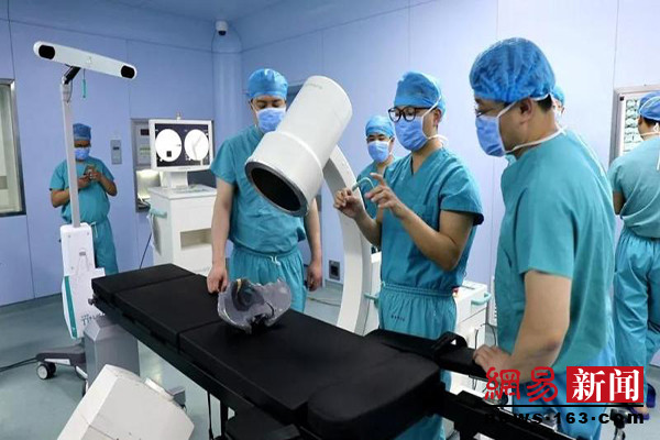 首例机器人骨科手术在沧州这家医院完成