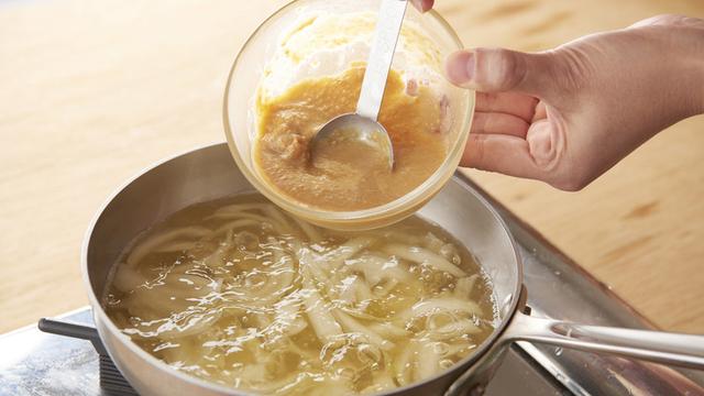 手把手教你做日本菜：味噌酱汤