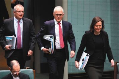 澳政治危机恶化:10名部长请辞 总理遭2次“逼宫”