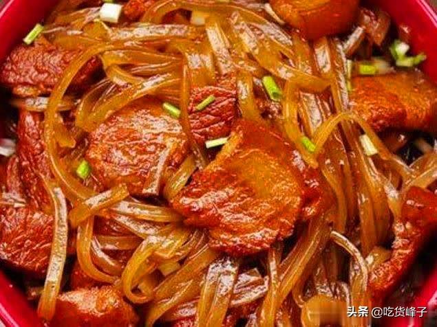 东北人最稀罕的8道肉菜，经典又接地气，堪称东北菜的“精髓”