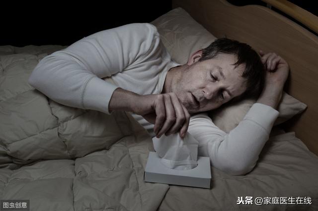 男人睡觉时出虚汗是怎么回事？有这3个可能，及时调理