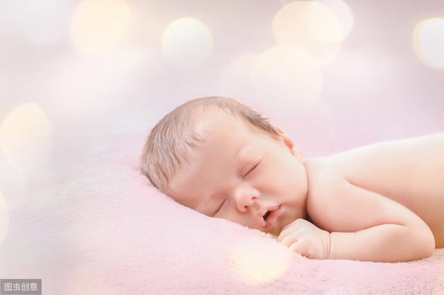 宝宝半夜总醒不是他的错，搞懂婴儿睡眠规律，才能让宝宝睡得好