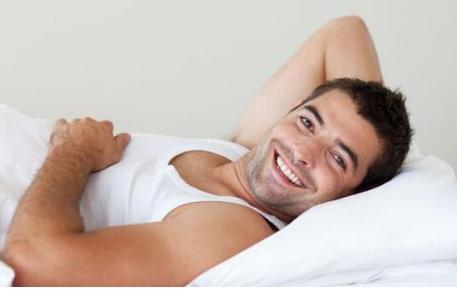 怎样的睡姿对男性身体更有好处？