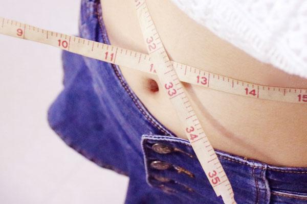 女性过40岁，体重保持多少合适？达标的人，或比同龄人老得慢