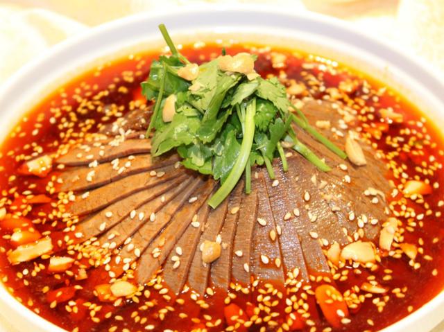 网友心中最认可的8道川菜，排第一位的争议最大