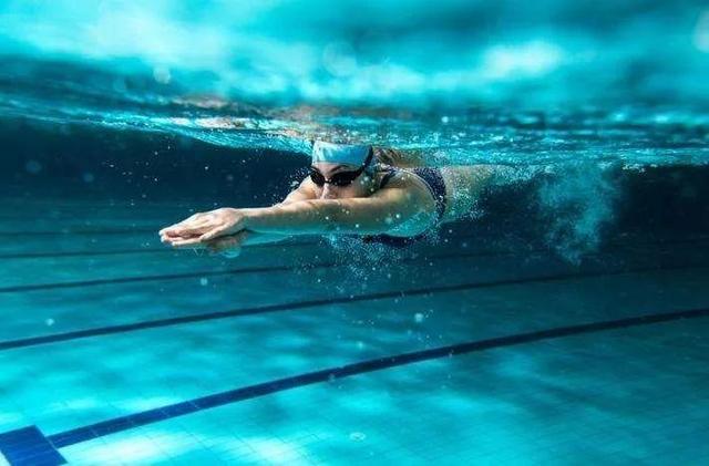游泳是公认最好的减肥方法，但游的方式不对，也没有用