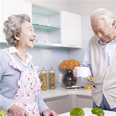 老年人骨质疏松如何进行日常保健？