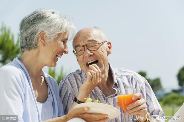 都说“病从口入”，老年人遵循这4个饮食原则，远离病痛