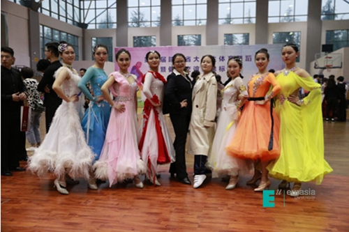 西安欧亚学院在第八届陕西省大学生体育舞蹈暨