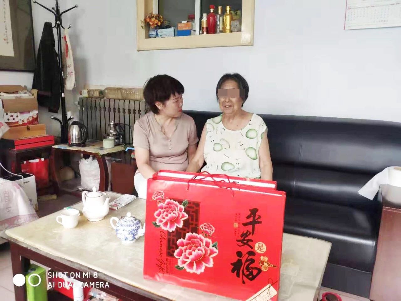 “情暖中秋 关爱夕阳” 潍坊市市立医院节前走访慰问居家护理老人
