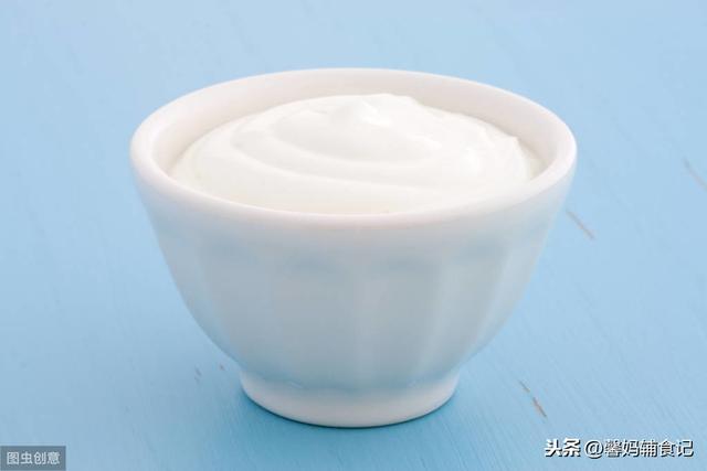 酸奶口感好、营养价值高，宝宝多大喝酸奶比较合适呢？